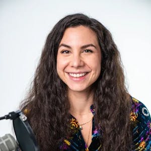 Una Kravets